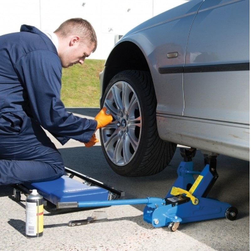 Silverline Vehicle Car Trolley Jack 2 Ton 633935 Best Sale ???? Silverline Tools Silverline Vehicle Car Trolley Jack 2 Ton 633935 ???? -Silverline Tools Shop unnamed file 2248